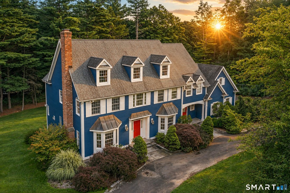 House in Newtown, Connecticut, United States 1 - 18623873