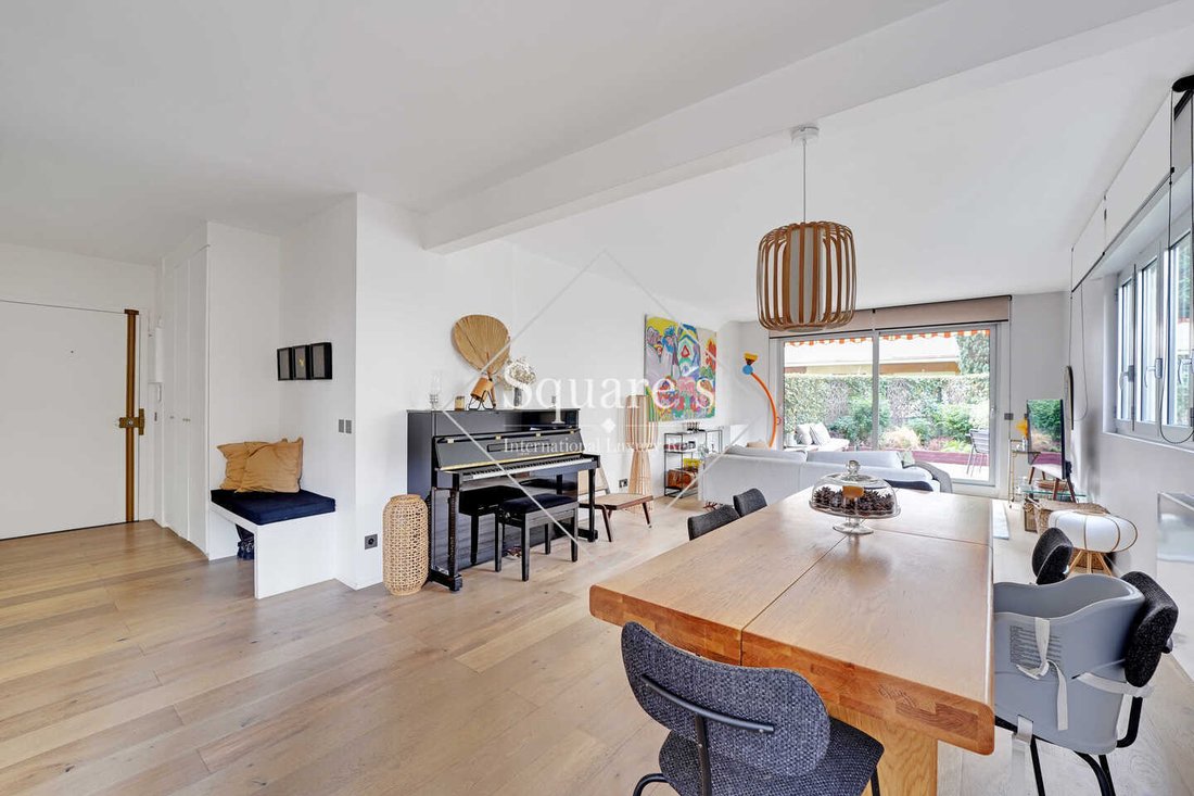 Apartment in La Plaine des Sablons, Neuilly-sur-Seine, France 1 - 18622720