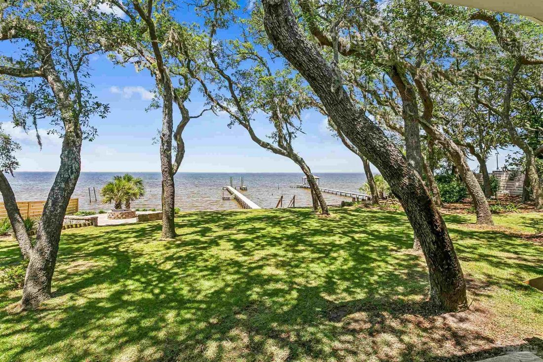 House in Gulf Breeze, Florida, United States 1 - 18619798