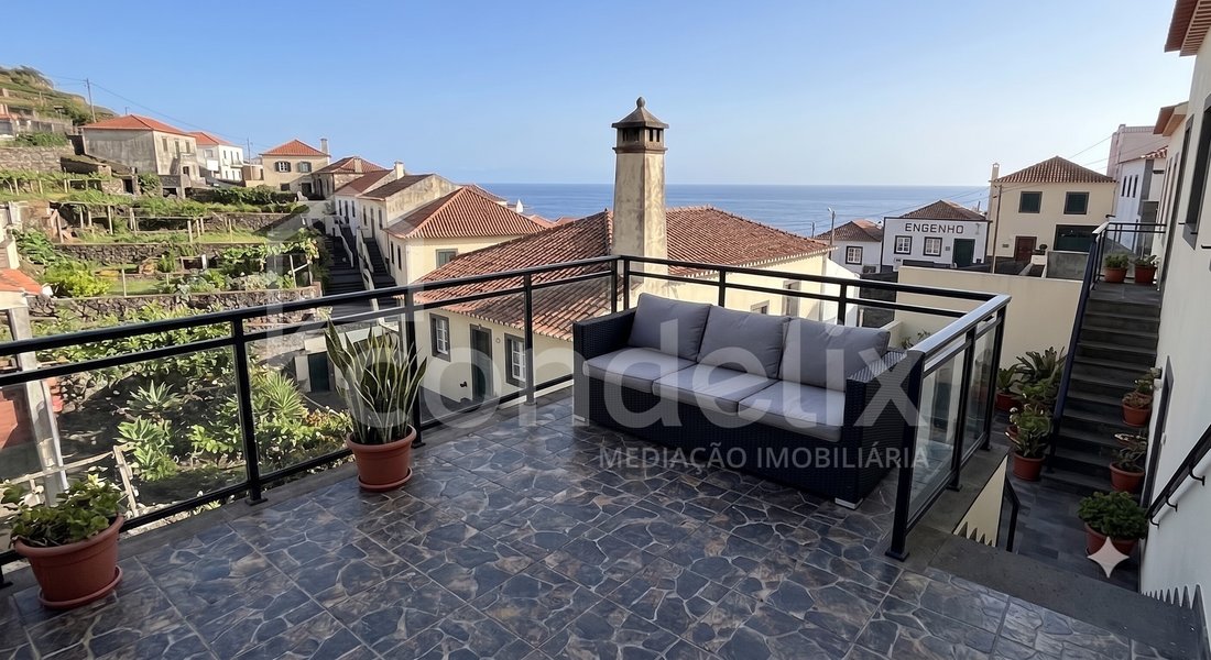House in Calheta, Madeira, Portugal 1 - 18616096