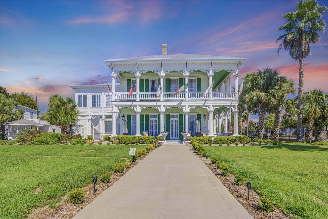 House in Galveston, Texas, United States 1 - 18619711