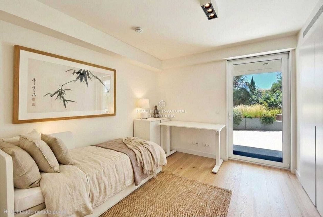 Apartment in Santo Antonio, Lisbon, Portugal 3 - 17500231