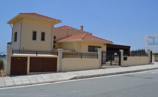 House in Germasogeia, Limassol, Cyprus 1