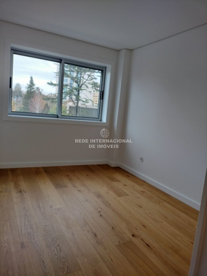 Apartamento en Lordelo do Ouro y Massarelos, Distrito de Oporto, Portugal 4 - 17500740