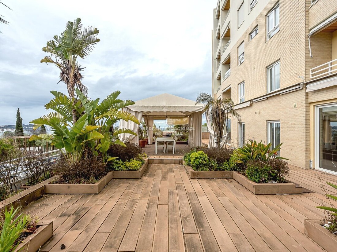 Apartment in Alges, Lisbon, Portugal 4 - 17803010