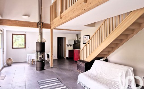 Maison à Cressely et Buisson, Magny-les-Hameaux, France 1