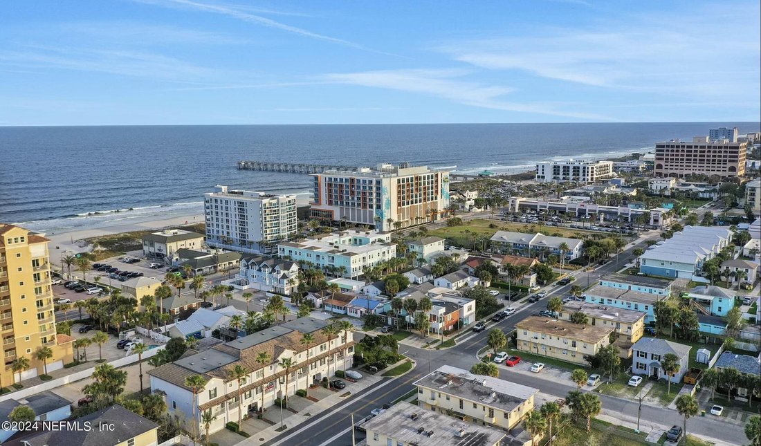 Condo in Jacksonville Beach, Florida, United States 4 - 18618466