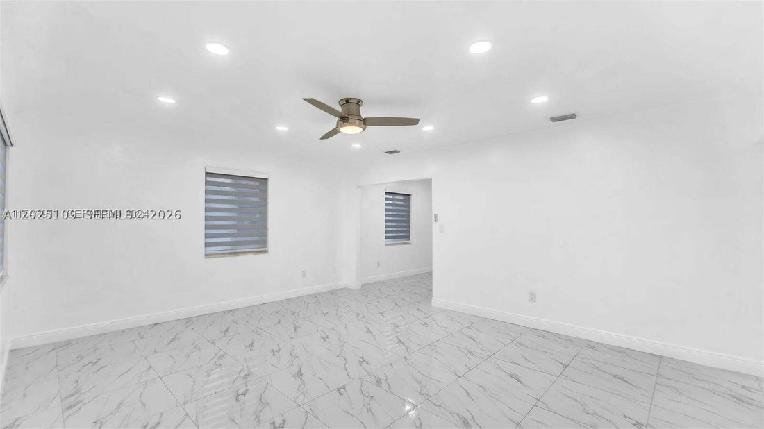 House in Miami, Florida, United States 3 - 18005206