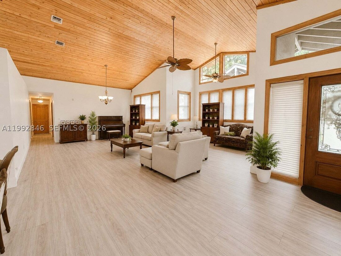 House in Homestead, Florida, United States 5 - 17536958