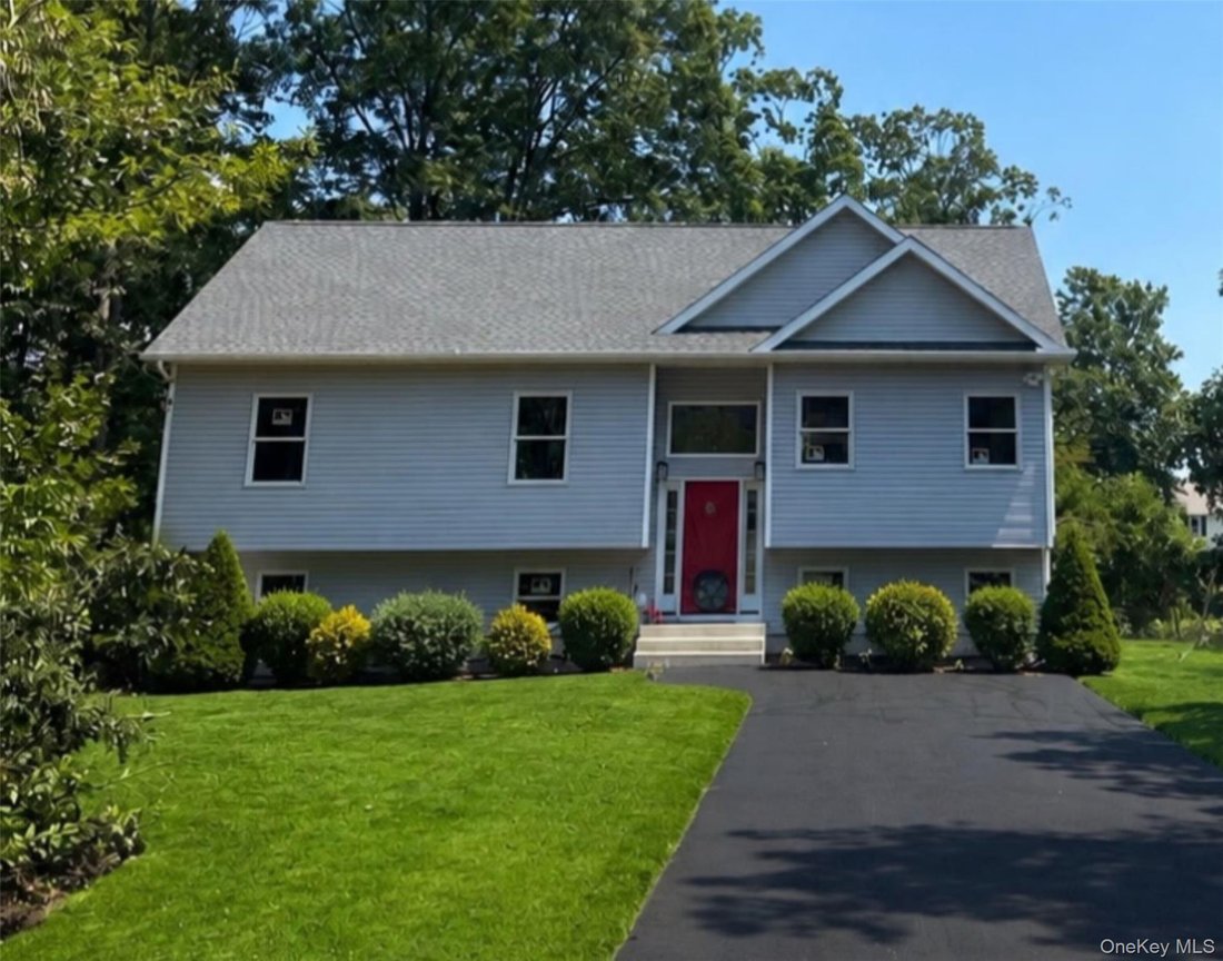 Casa a East Patchogue, New York, Stati Uniti 1 - 17820477