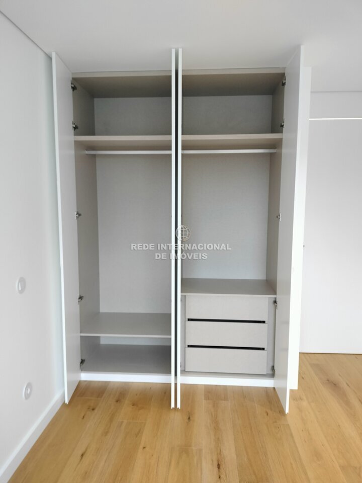 Apartamento en Lordelo do Ouro y Massarelos, Distrito de Oporto, Portugal 5 - 17500740
