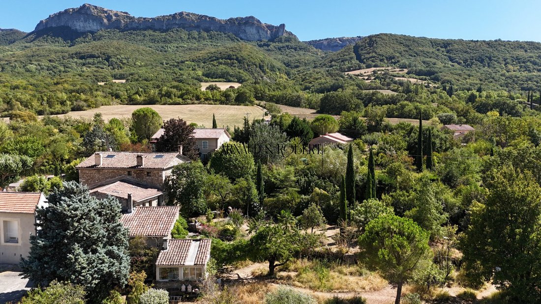 House in Rochebaudin, Auvergne-Rhône-Alpes, France 1 - 18619887