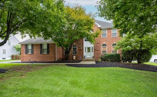 House in Lopatcong, New Jersey, United States 1