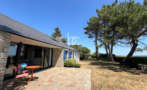 Villa in Sarzeau, Brittany, France 1