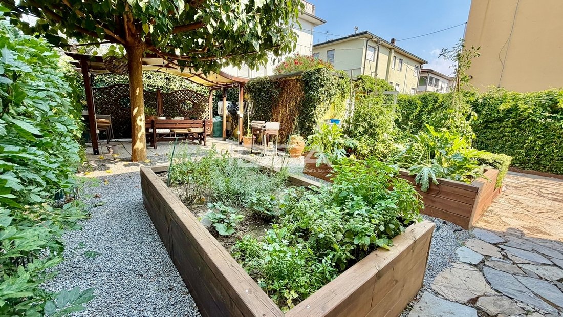 Villa in Sant'Anna, Lucca, Italy 5 - 18621460