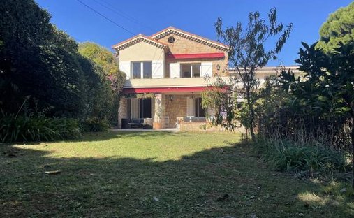 Villa in Cannes, Provence-Alpes-Côte d'Azur, France 1
