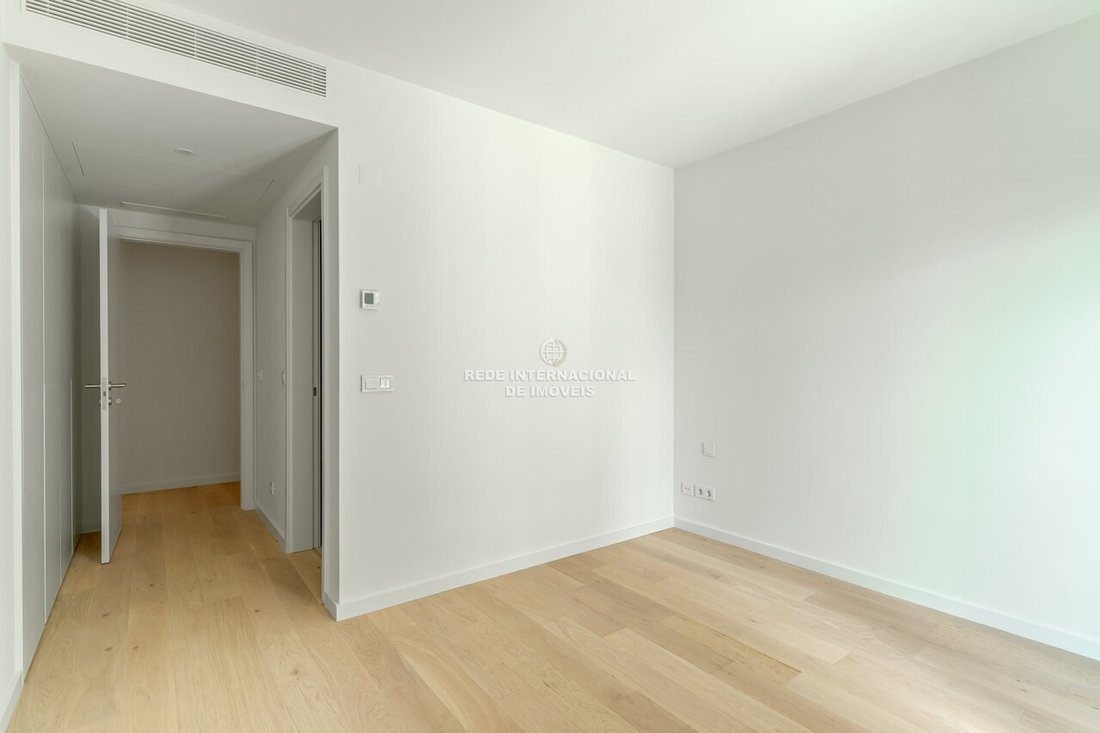 Wohnung in Avenidas Novas, Lissabon, Portugal 4 - 18099123