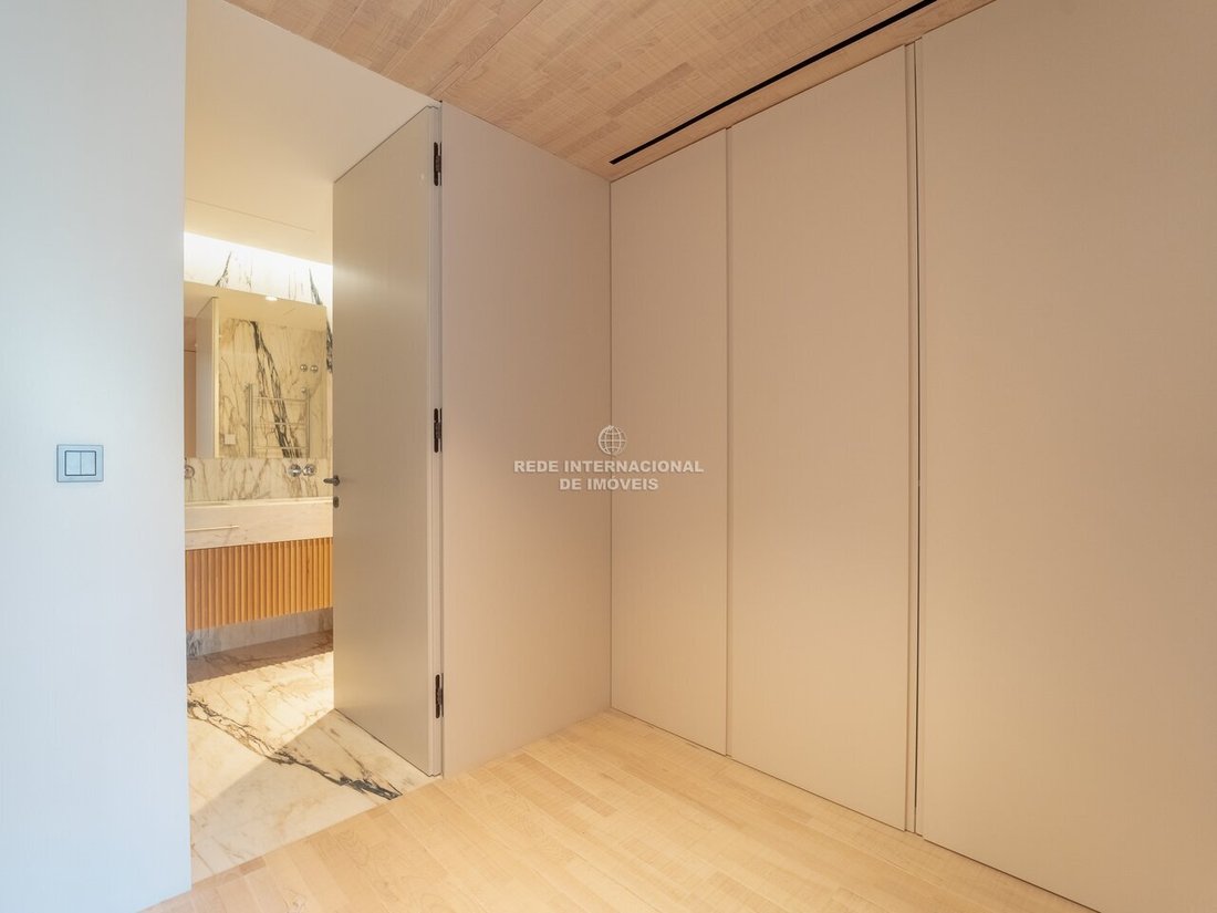 Apartment in Aldoar, Foz do Douro e Nevogilde, Porto District, Portugal 4 - 17500314