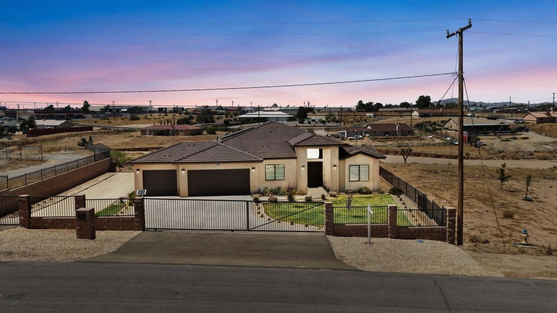 House in Hesperia, California, United States 1 - 18615942