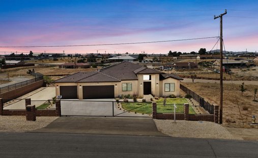 House in Hesperia, California, United States 1