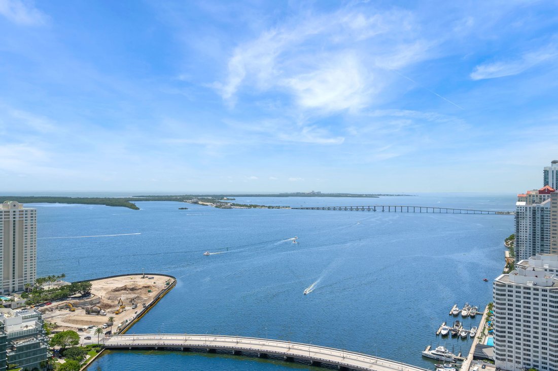 Condo in Miami, Florida, United States 4 - 18615924