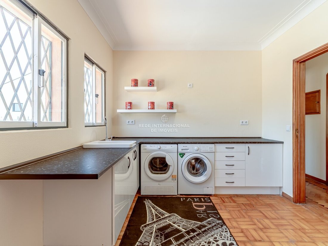 House in Parede, Lisbon, Portugal 4 - 18326518