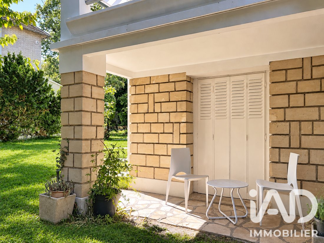 House in Nord Ouest, Le Mesnil-le-Roi, France 2 - 18581250