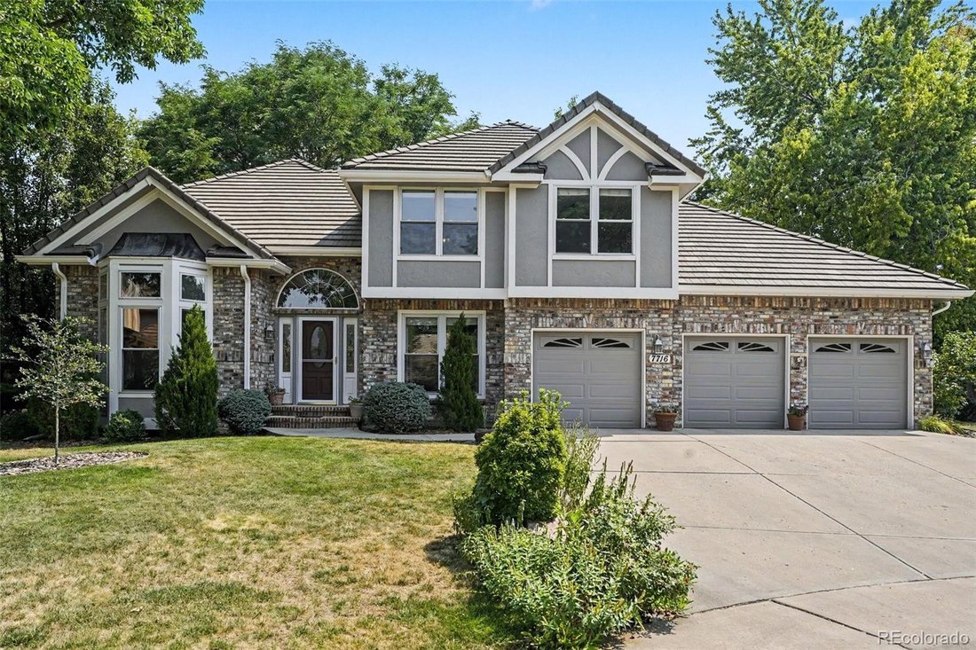 House in Littleton, Colorado, United States 1 - 18617035