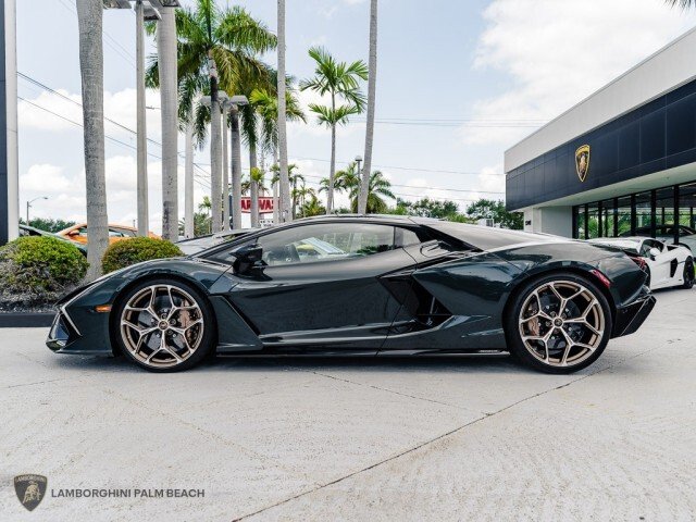 Coupe in Palm Beach, FL, United States 2 - 18617845