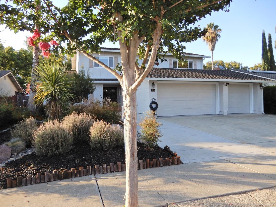 House in Gilroy, California, United States 2 - 18618410