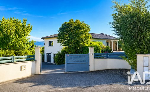House in Millau, Occitania, France 1