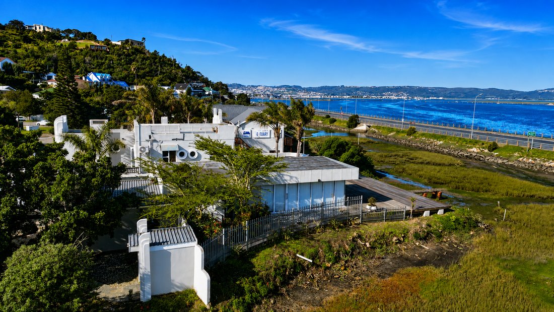 House in Knysna Central, Western Cape, South Africa 1 - 18618024