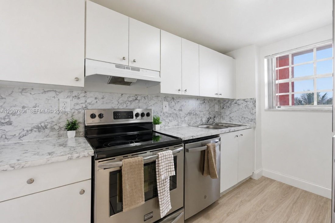 Wilton Manors, Florida, United States 3 - 18622309