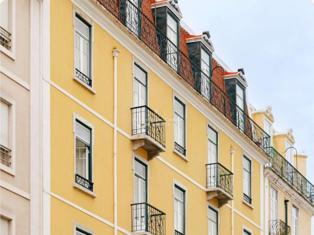 Apartment in Campo de Ourique, Lisbon, Portugal 3 - 17902682