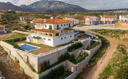 House in Muğla, Datça, Turkey 1