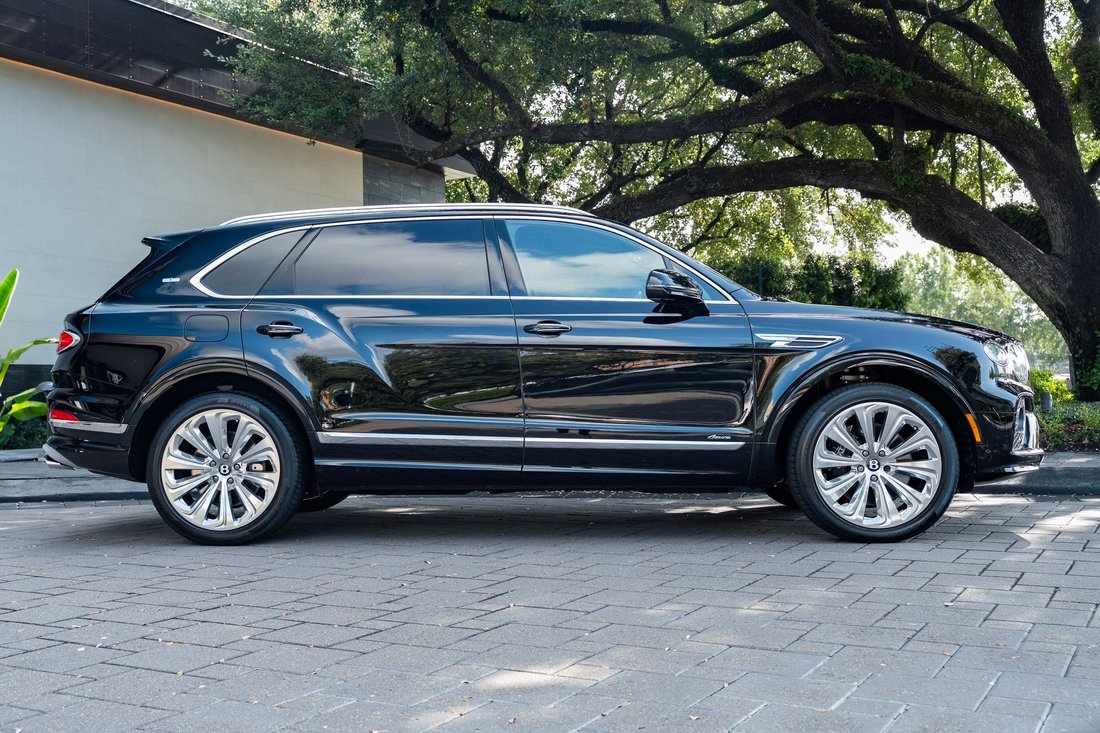 Suv in Houston, TX, United States 5 - 18587575