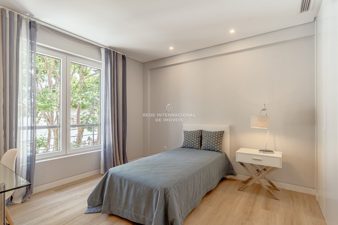 Apartment in Carcavelos e Parede, Lisbon, Portugal 4 - 18208783