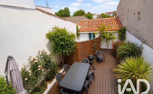 House in Ars-en-Ré, Nouvelle-Aquitaine, France 1