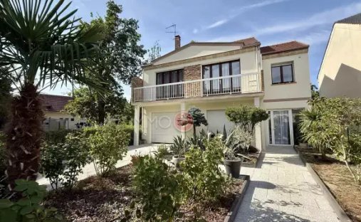 House in Centre Ville, Villemomble, France 1