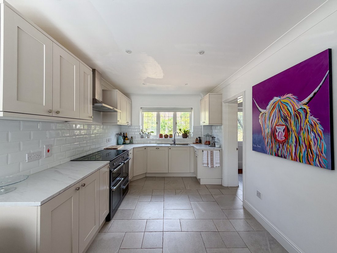 House in Woodham Mortimer, England 3 - 14555785