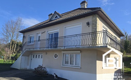 House in Villers-sur-Mer, Normandy, France 1