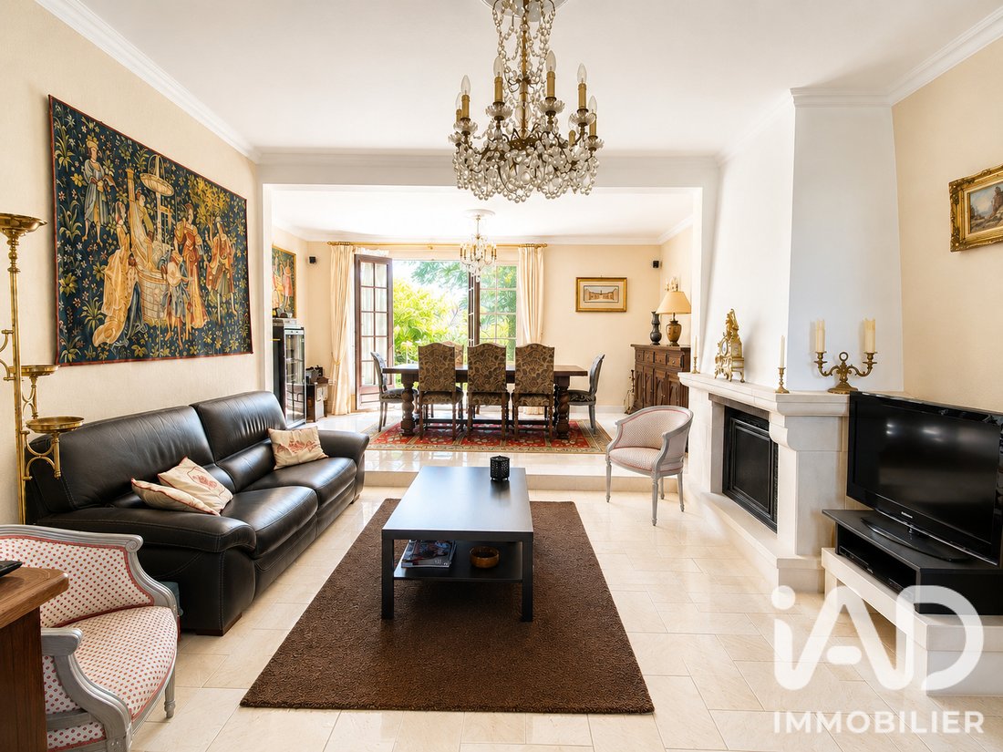 House in Rambouillet, Ile-de-France, France 1 - 17852190