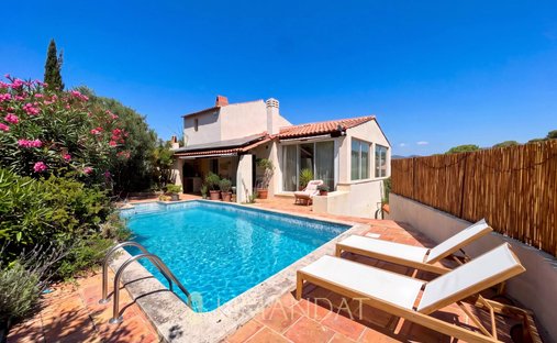 Villa in Valescure-Vaulongue-Clair Bois-Vallon Suveret, Saint-Raphaël, France 1
