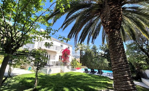 House in Vallergues, Cannes, France 1