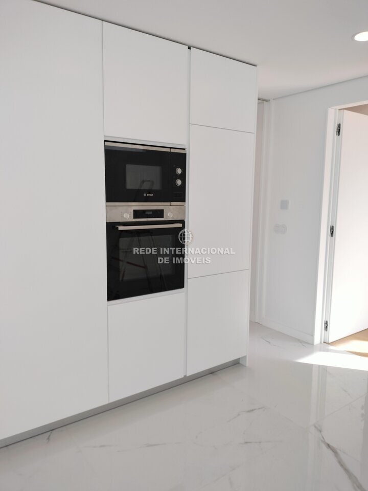 Wohnung in Lordelo do Ouro und Massarelos, Distrikt Porto, Portugal 2 - 17500740