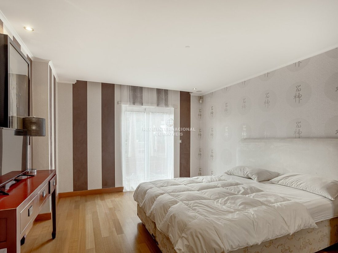 Wohnung in Algés, Lissabon, Portugal 3 - 17803010