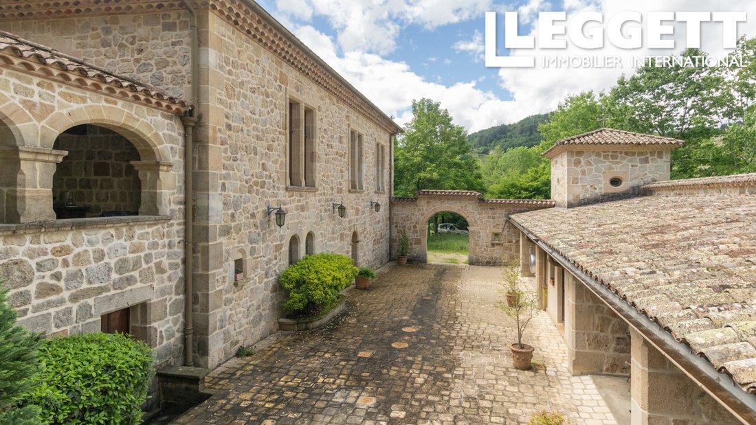 Casa a San Michele-de-Boulogne, Auvergne-Rodano-Alpi, Francia 4 - 17958861