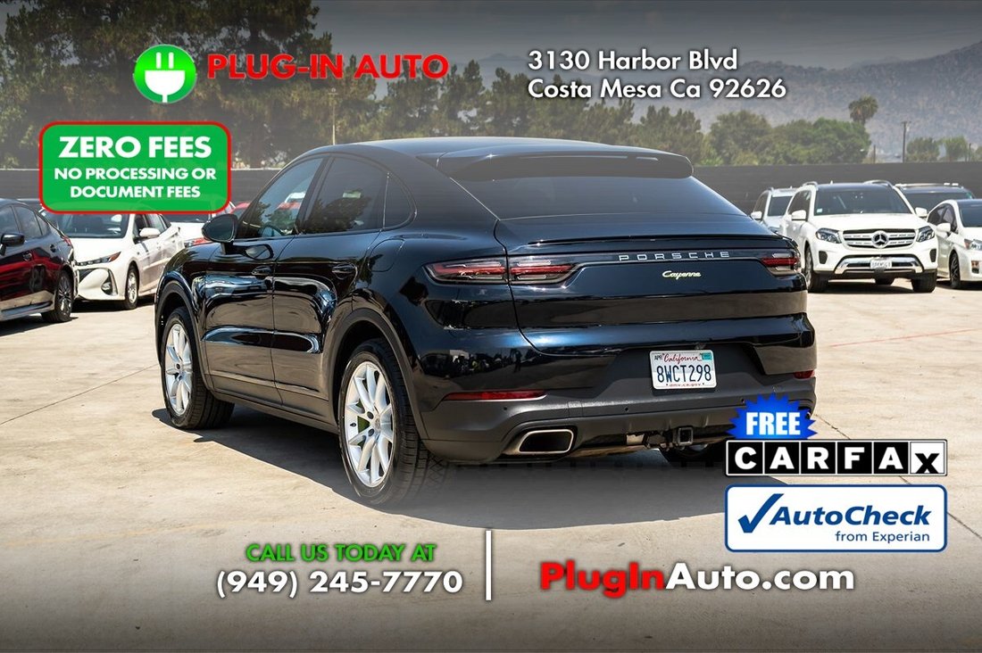 Suv in Costa Mesa, CA, United States 2 - 18620496