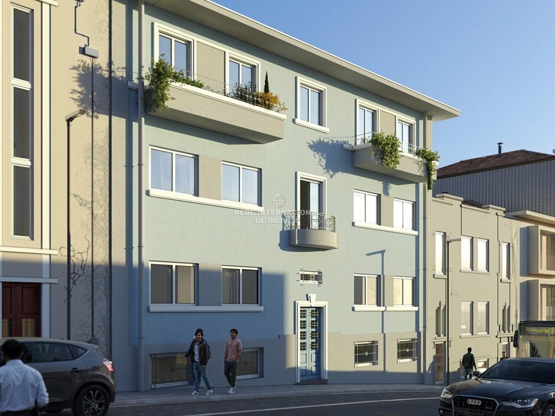 Apartment in Cedofeita, Santo Ildefonso, Se, Miragaia, Sao Nicolau e Vitoria, Porto District, Portugal 3 - 17803952