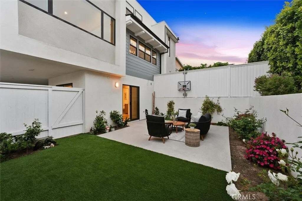 Townhouse in Manhattan Beach, California, United States 5 - 18088862